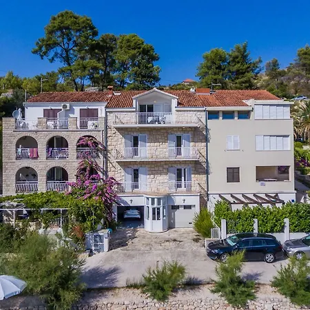 Seaview Apartamento Bobovisca